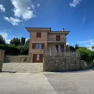 Apartamento La Pineta, Montalcino