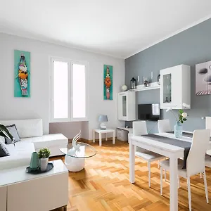 Homehouse Giulio Cesare-san Pietro , Roma Italia